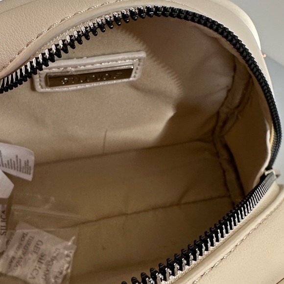 Studio F Cream crossbody Bag - Picture 9 of 11